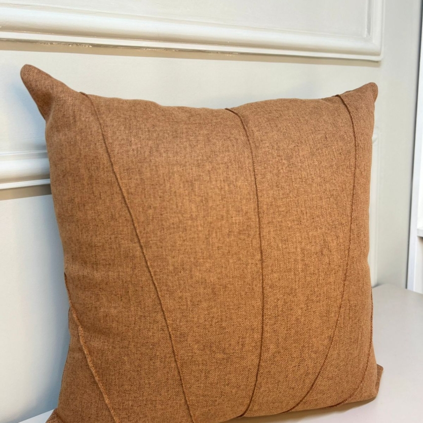 Capa de linho Drapeado Canela